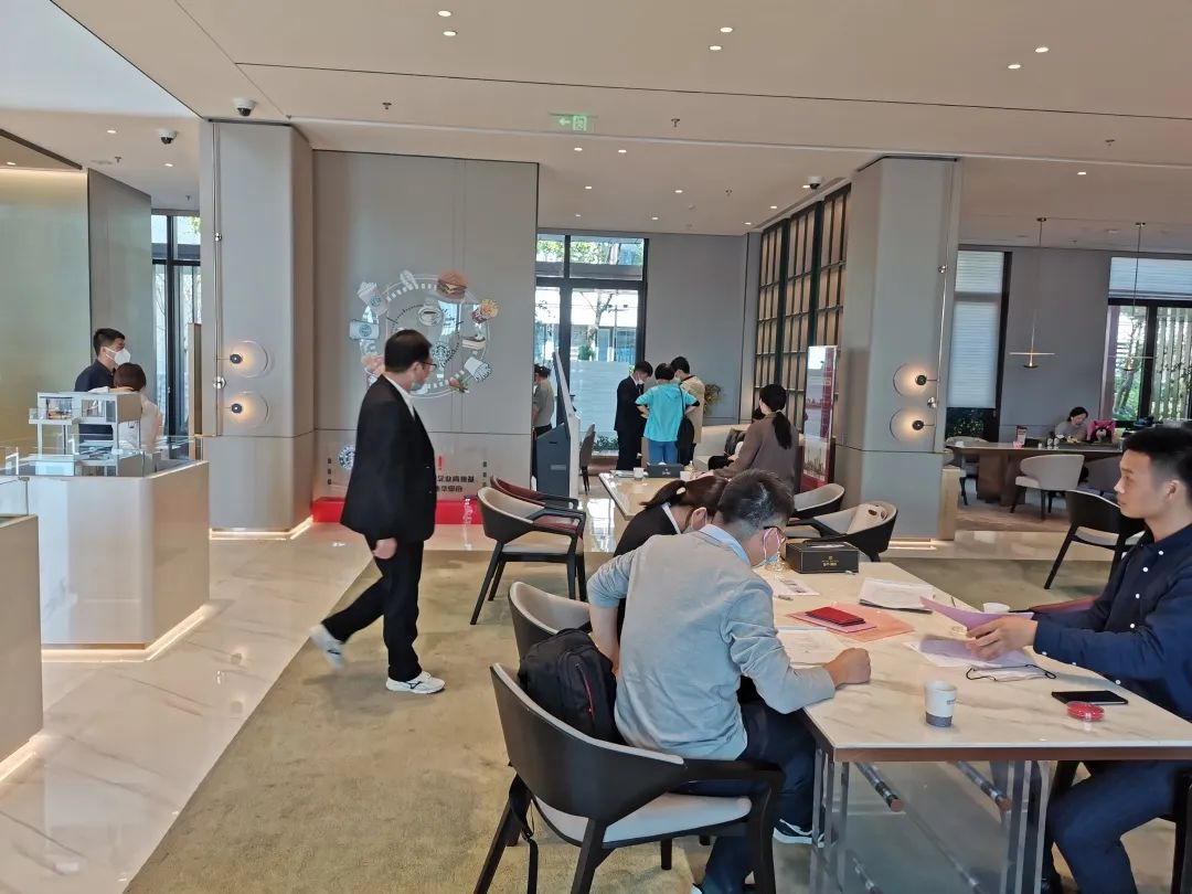 20221117142413492.png 20221117142413492.png